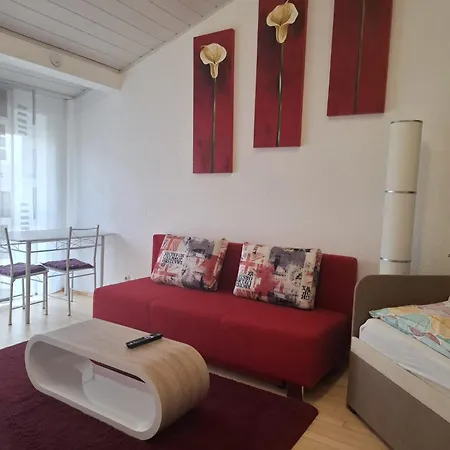 Exclusive شقة بيتنهيم بيسنغين